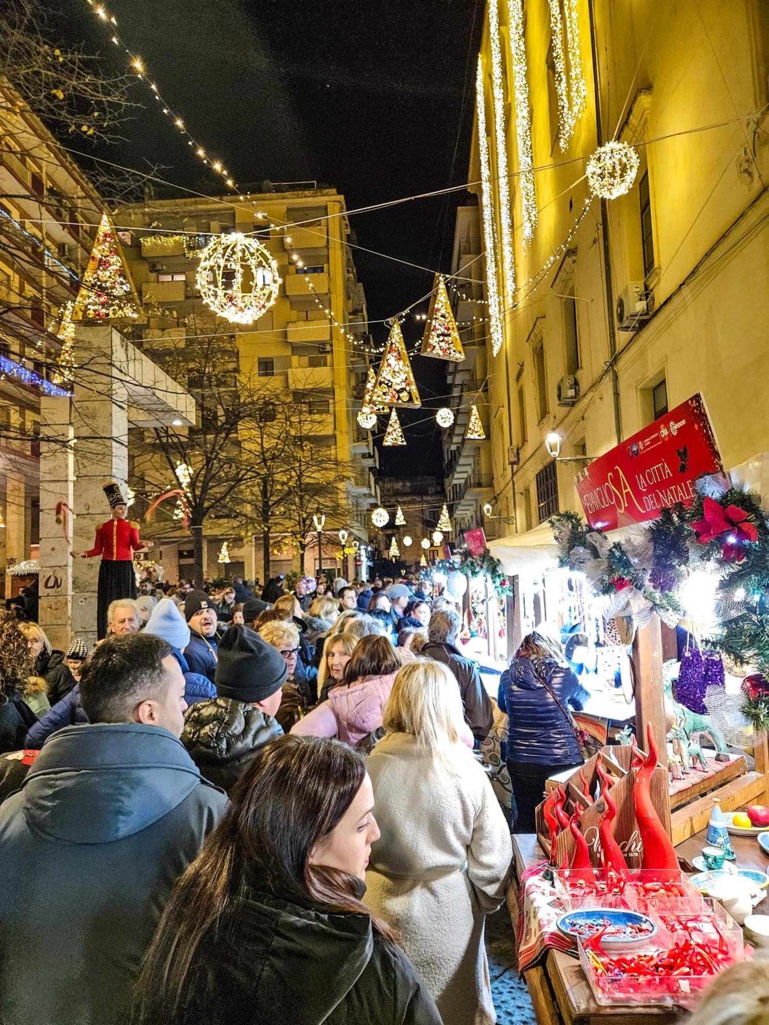 Salerno Casa Vacanze Екстериор снимка
